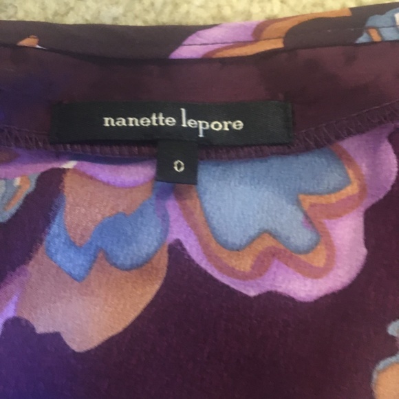 EUC Nanette Lapore Silk Floral Print Blouse - Size 0 - Picture 8 of 10